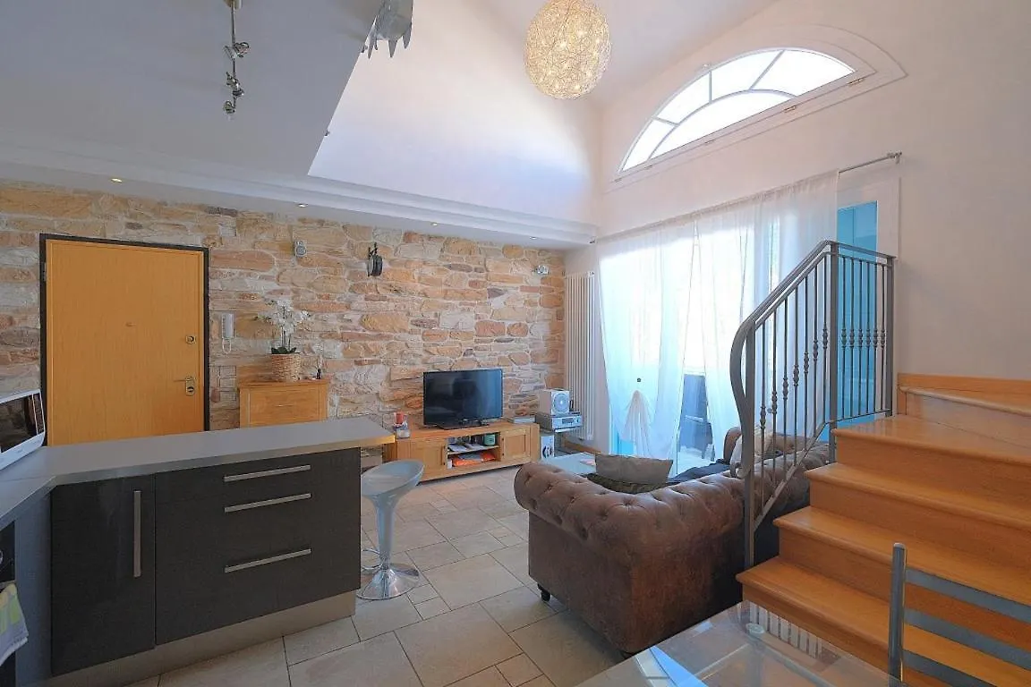 Daire Duplex 3 Camere 2 Bagni Piazza Drago Lido di Jesolo İtalya