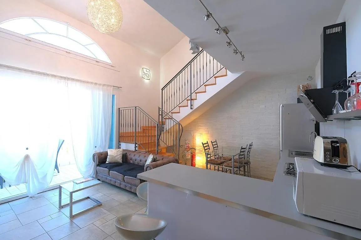 Duplex 3 Camere 2 Bagni Piazza Drago Lido di Jesolo Daire